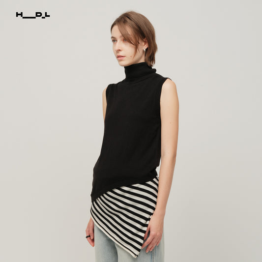 ノースリーブトップス