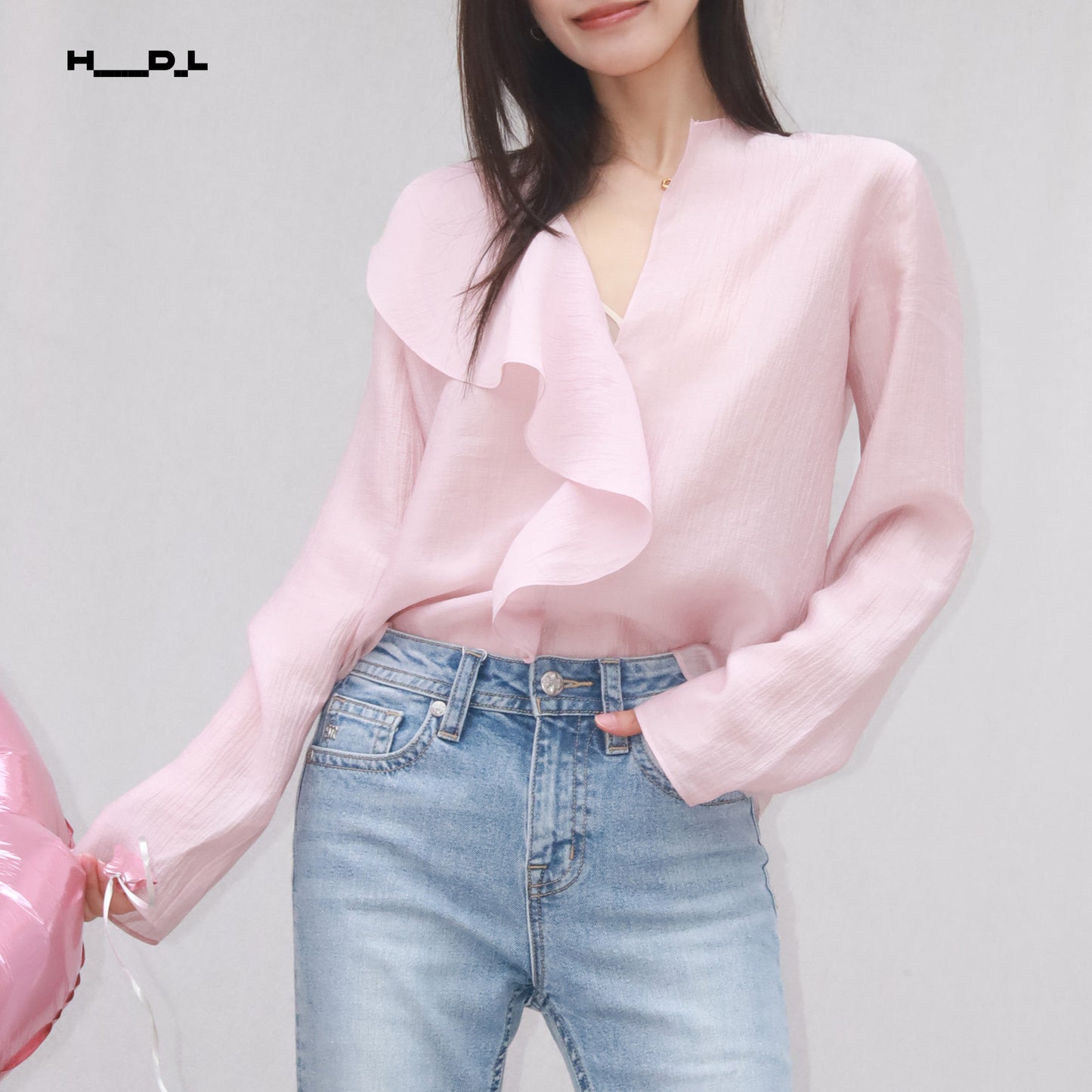 ロゼウィスパーブラウス