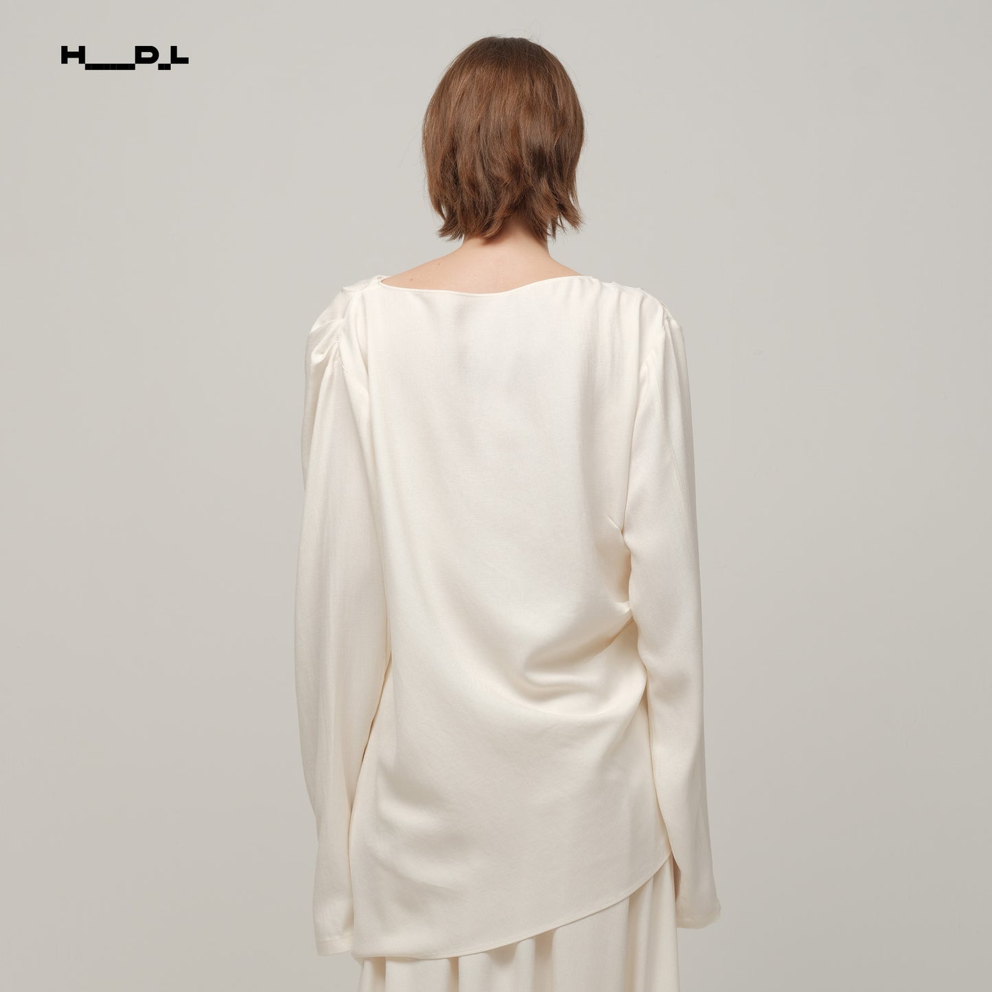 オーバーシルエットドレープセットアップ