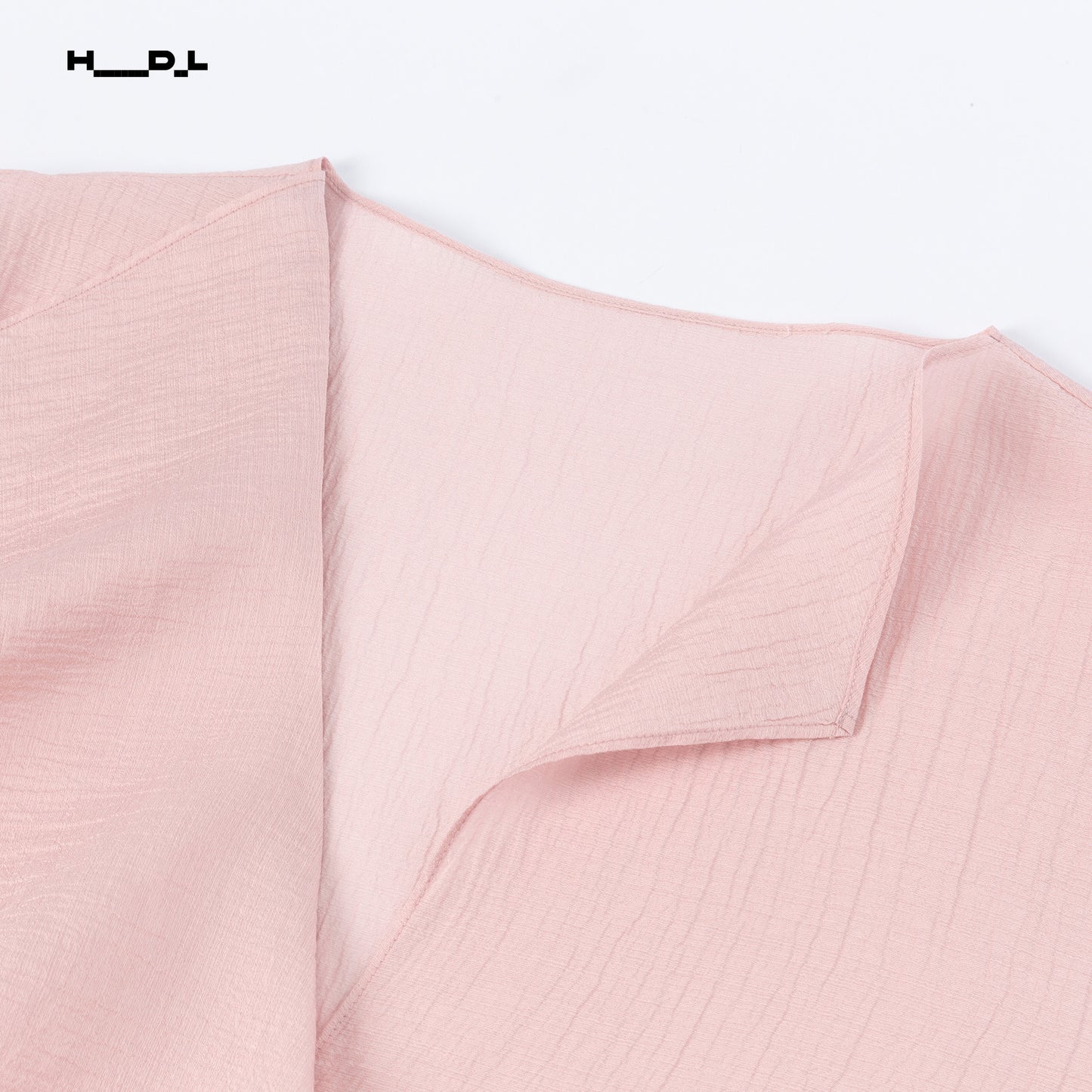 ロゼウィスパーブラウス