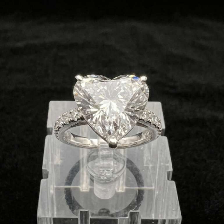 ダイヤモンド 5.08ct ハートブリリアント D-VS1-3EX