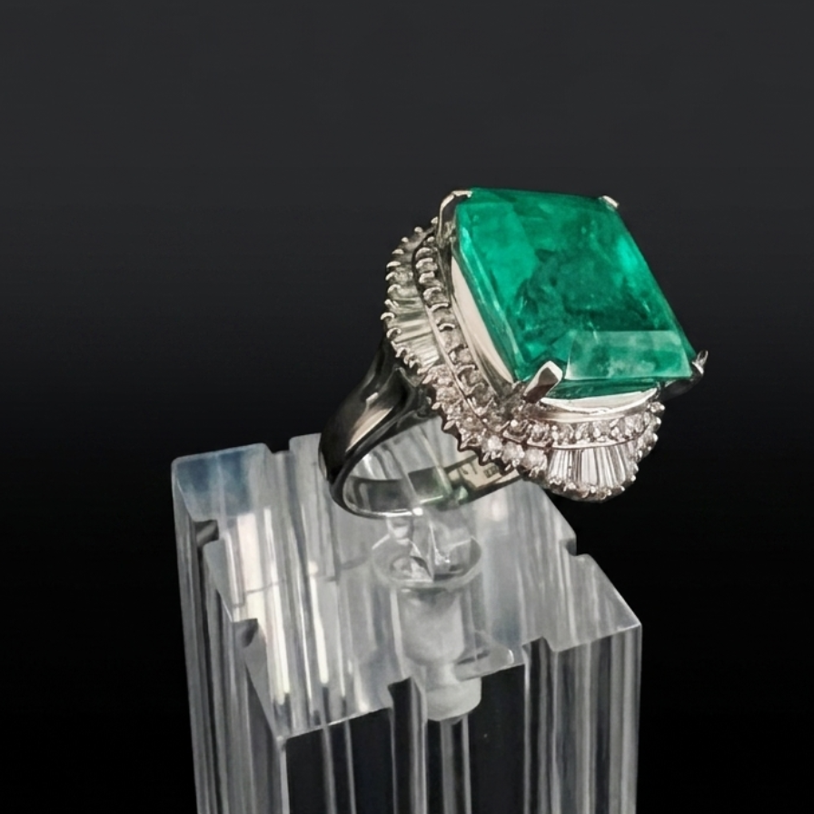 エメラルド ダイヤモンド プラチナリング (E14.44ct / D0.95ct PT900)