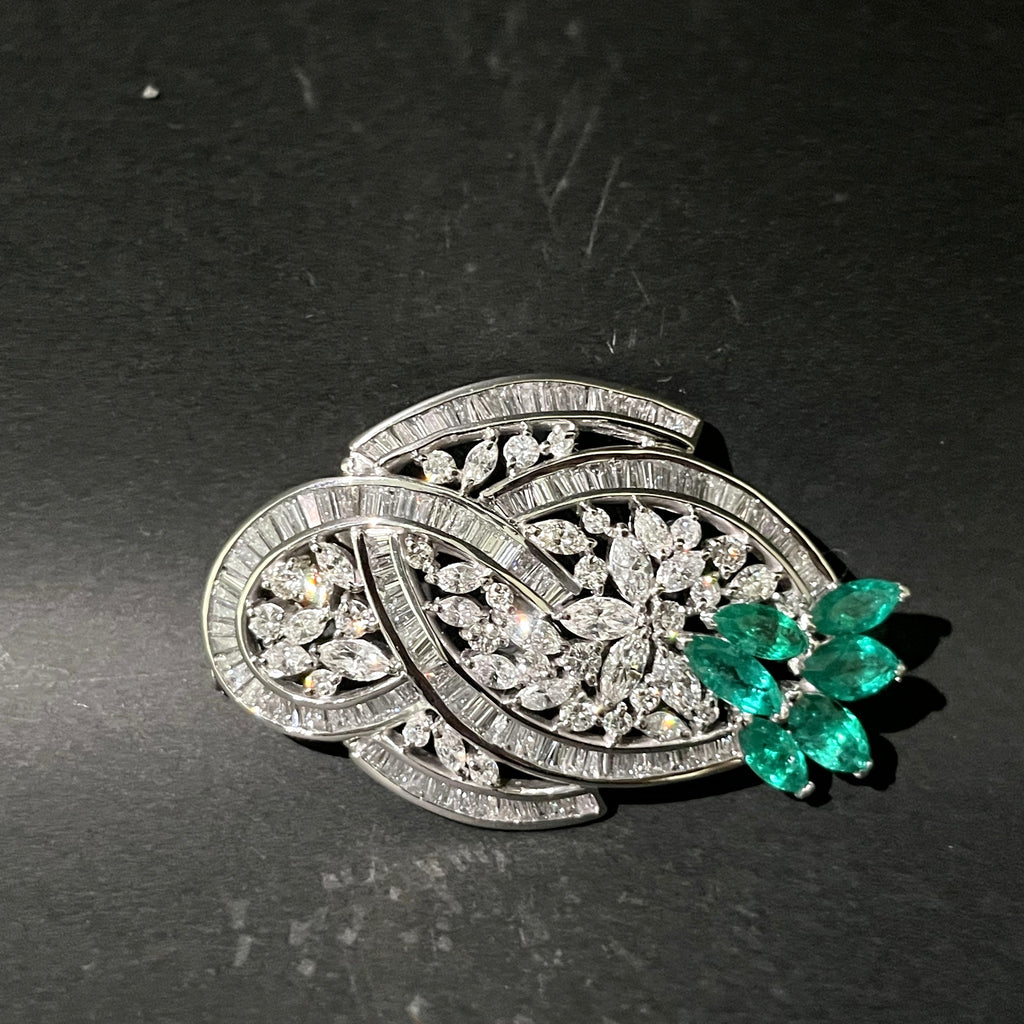 エメラルド E3.11 D7.12 PT900 Brooch 23.12g