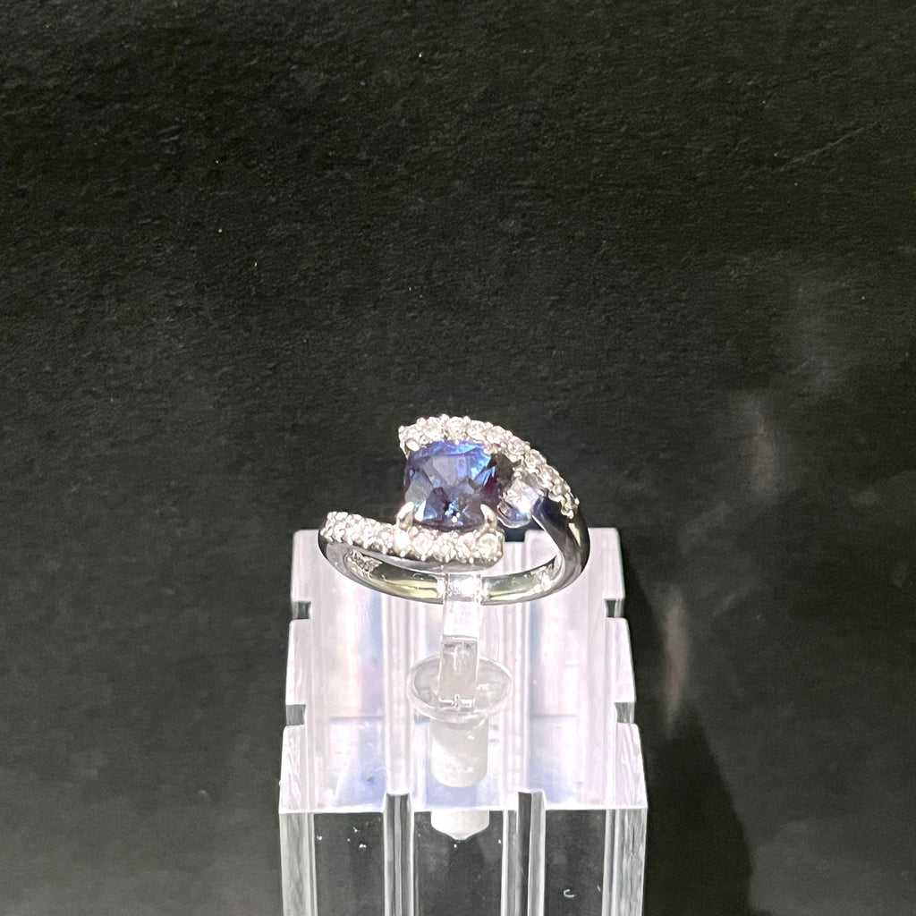 Alexandrite 1.76 Brazil D0.35 PT950 リング 7.9g