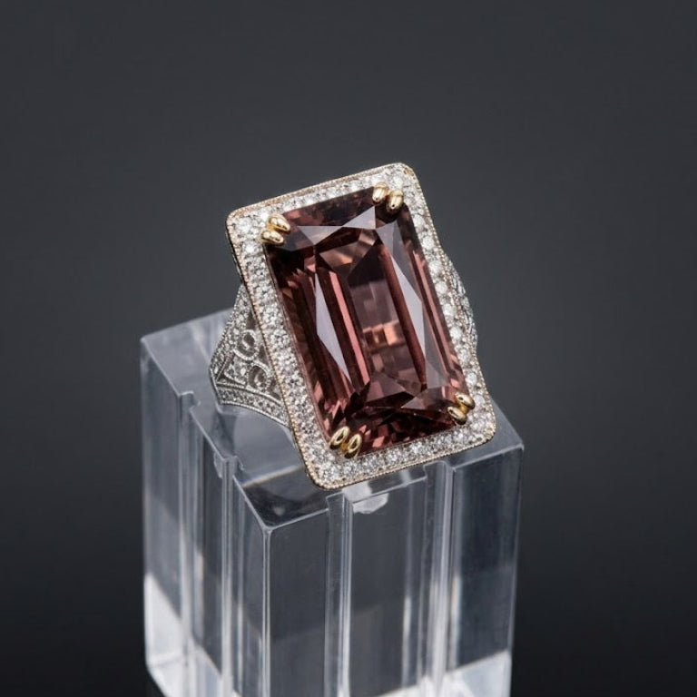 スリランカ産 パパラチアサファイア K18 リング (PA14.1ct / D0.36ct)