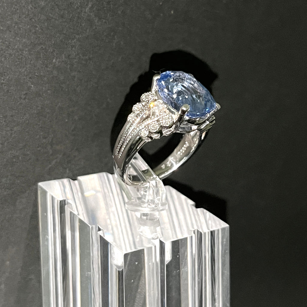 サファイア S8.26 非加熱・スリランカ産 DO.20 PT900 リング 13,4g